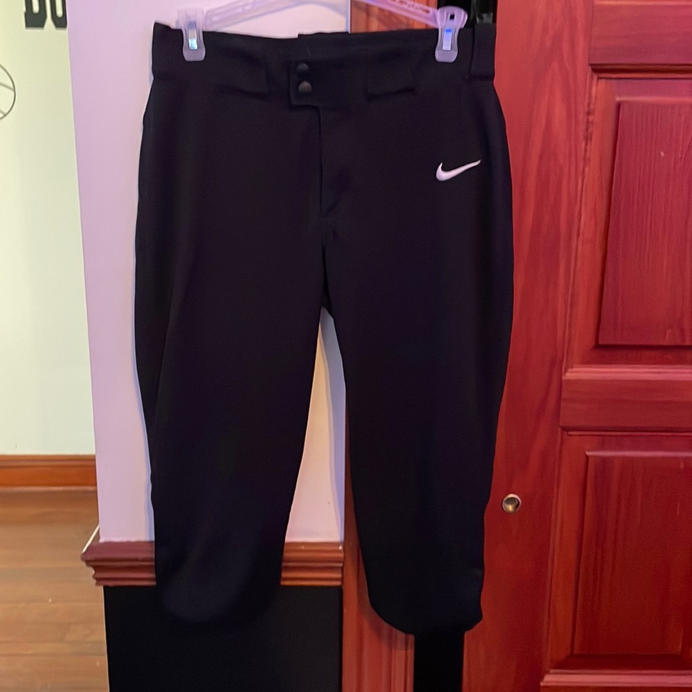 Black size small Nike softball pants